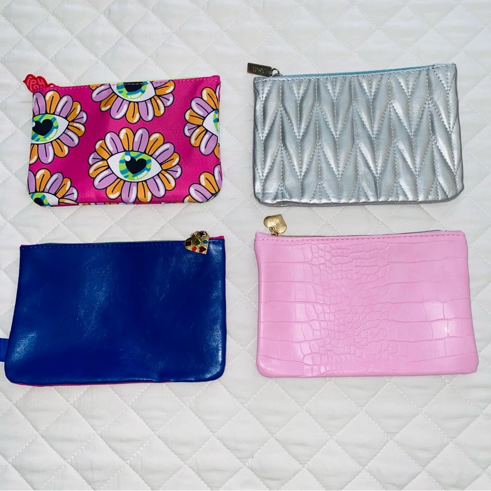 Ipsy (set of 4) mini glam bags